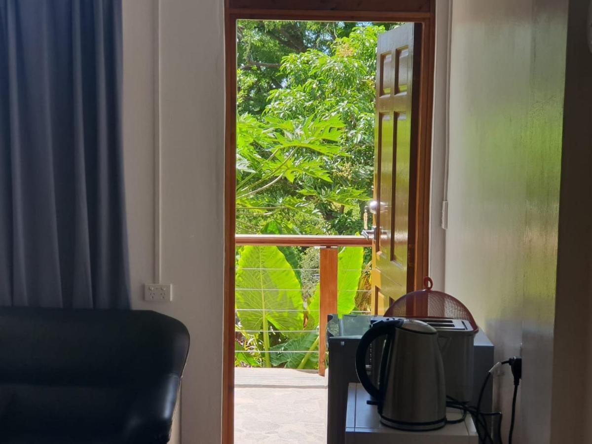 Bed and Breakfast Les Antigones Port Mathurin Exteriér fotografie
