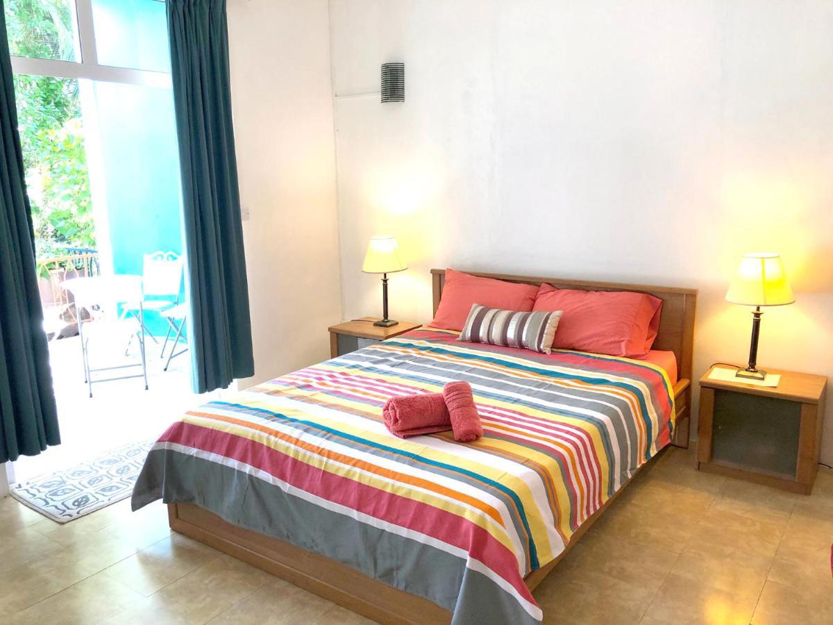 Bed and Breakfast Les Antigones Port Mathurin Exteriér fotografie
